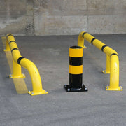 BLACK BULL HGV Parking Aid Bollard | Heavy-Duty Loading Bay Protection Post